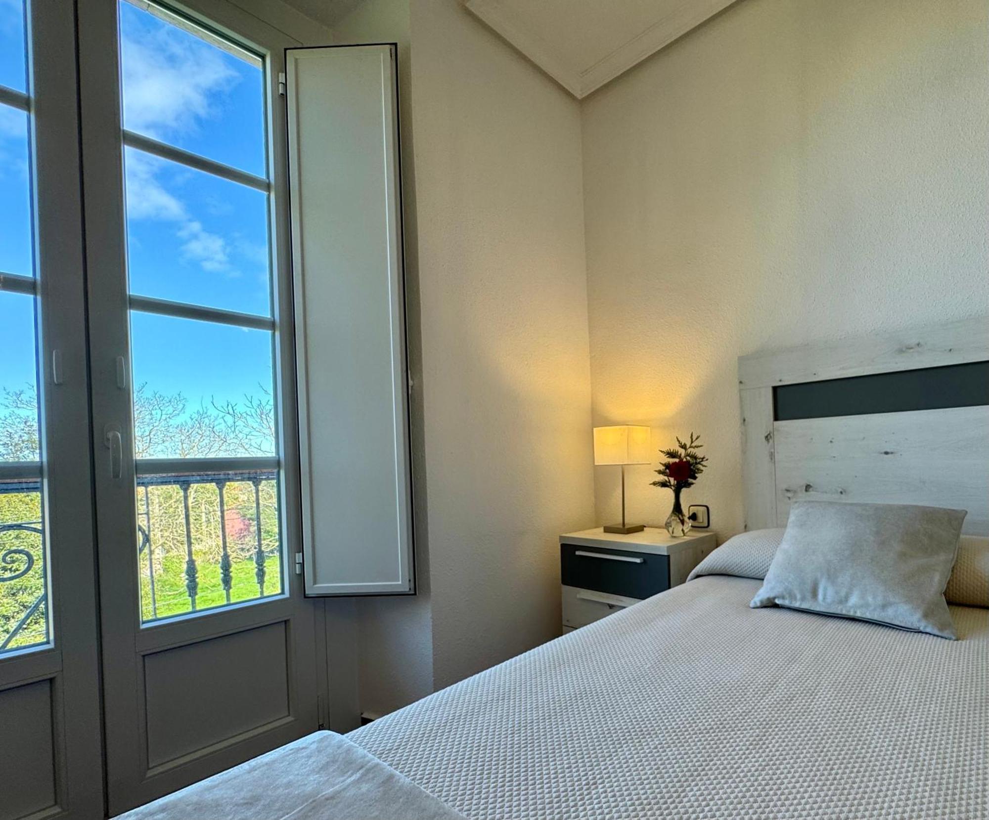 Apartamentos Santa Marina リャネス エクステリア 写真