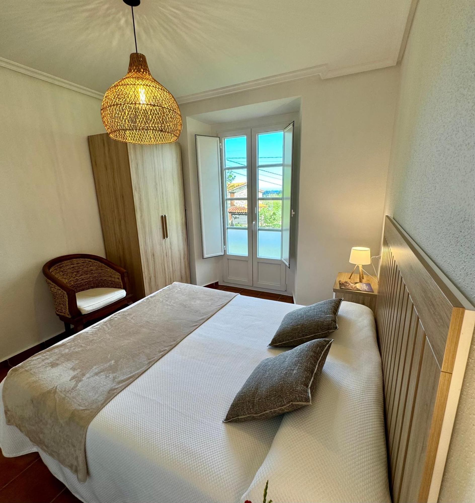 Apartamentos Santa Marina リャネス エクステリア 写真