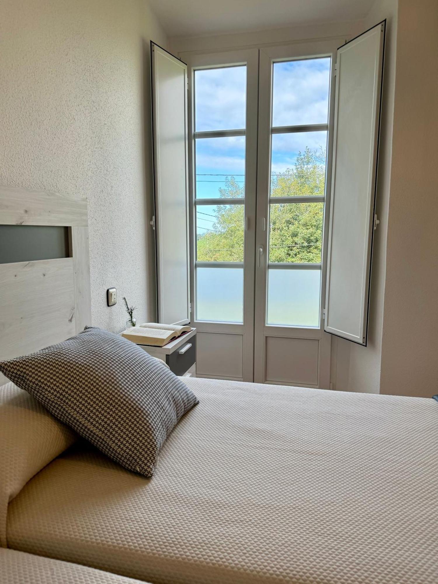 Apartamentos Santa Marina リャネス エクステリア 写真