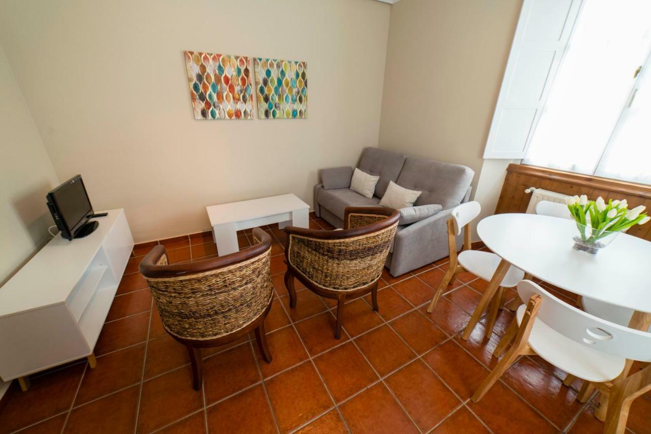 Apartamentos Santa Marina リャネス エクステリア 写真