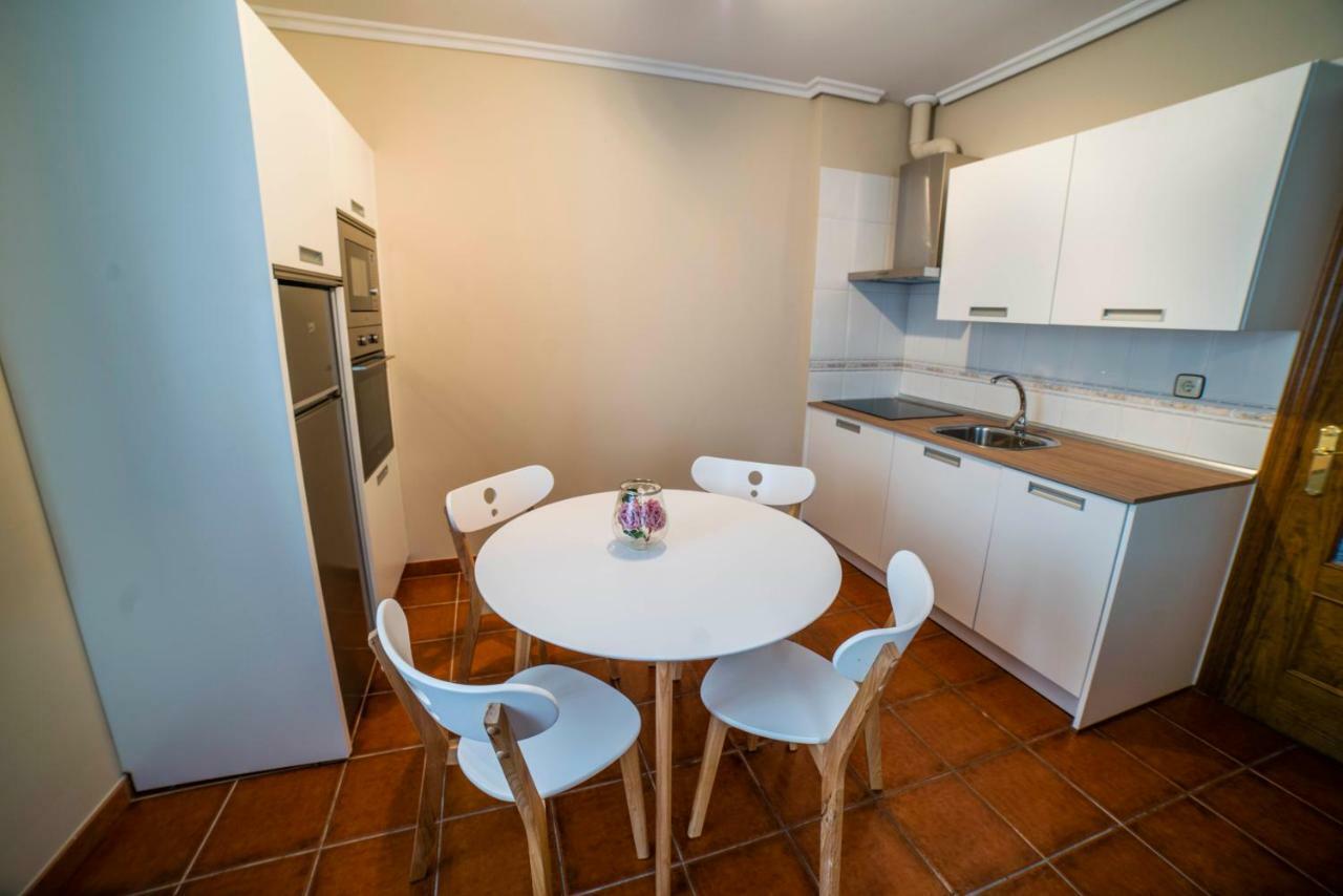 Apartamentos Santa Marina リャネス エクステリア 写真